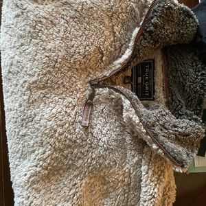 Men’s True Grit Pullover Size Small